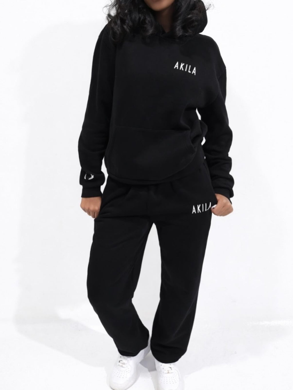 AKILA Genser